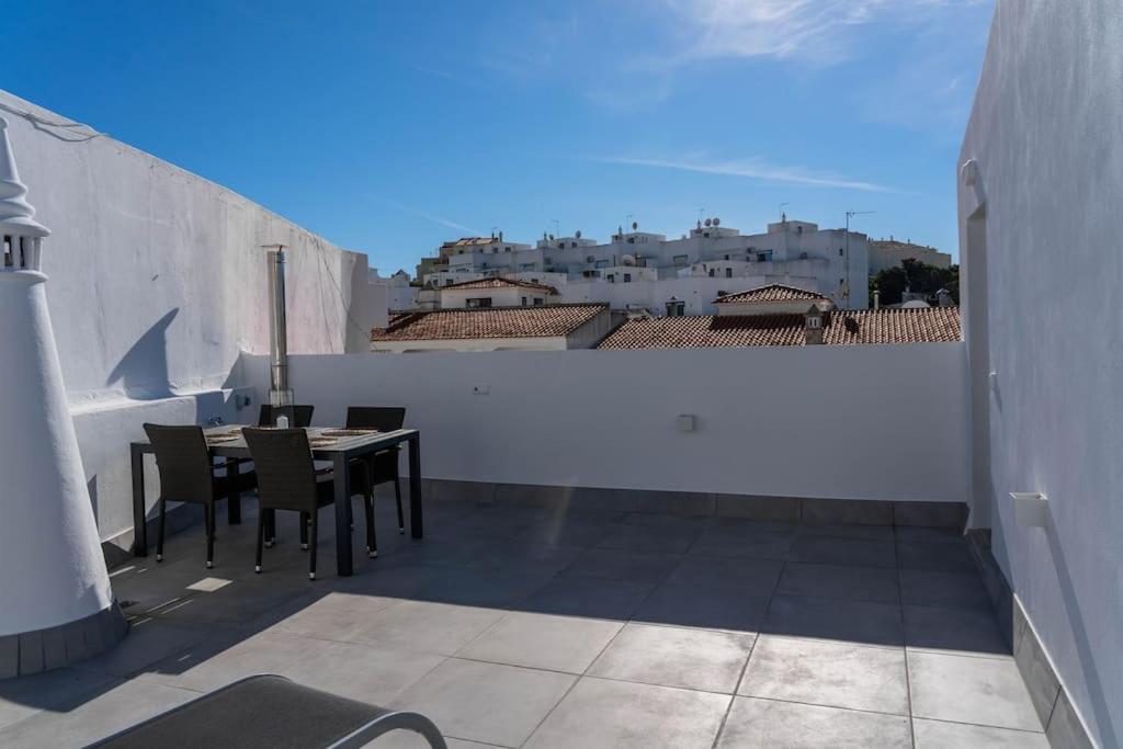 Carvoeiro Roof Top Apartment, Next To The Beach! Kültér fotó
